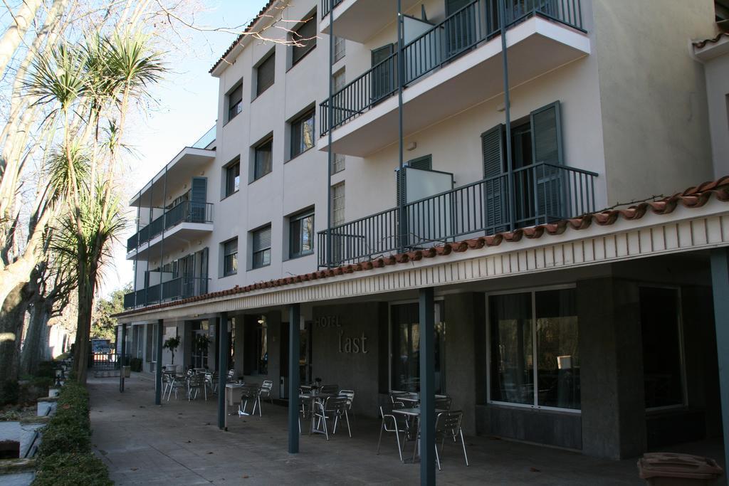 Alberg L'Ast Banyoles Exterior foto